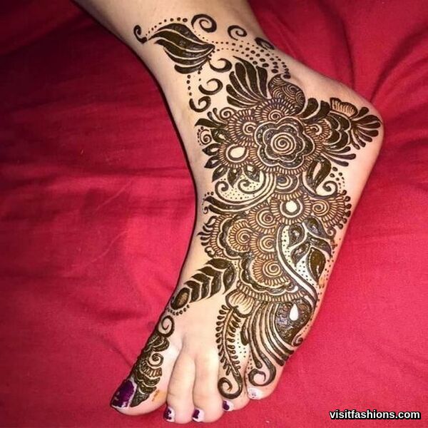 Simple Arabic Mehndi Designs