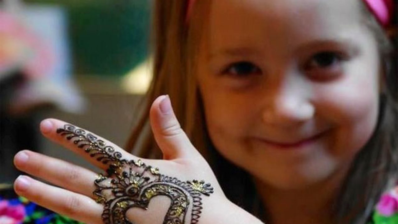 Eye Catching Mehndi Designs For Kids On Eid Ul Adha In